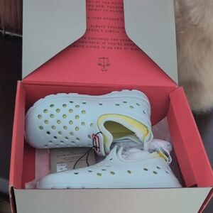 Hunter Kids Shoes in White and Yellow